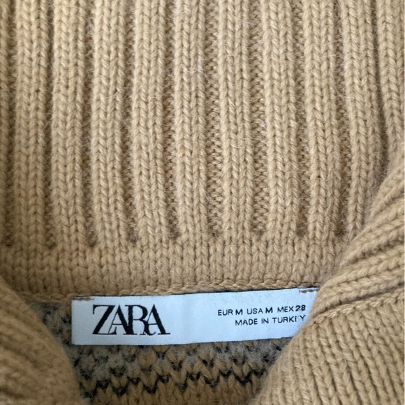 Zara Lamb Sweater - Picture 4 of 4